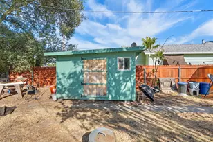 1095 Sonoma Ave, Sacramento, CA 95815 - Photo 15