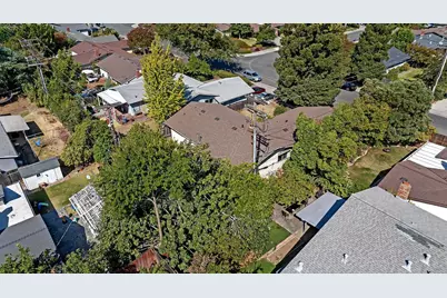 9200 Condesa Drive, Sacramento, CA 95826 - Photo 33