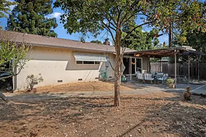 9200 Condesa Drive, Sacramento, CA 95826 - Photo 25