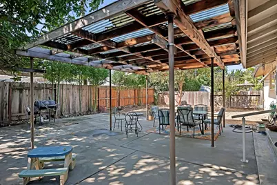 9200 Condesa Drive, Sacramento, CA 95826 - Photo 23