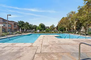 1900 Danbrook Dr, Sacramento, CA 95835 - Photo 37