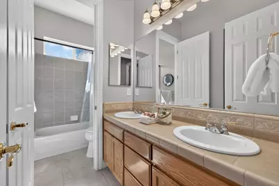 7001 Pembroke Way, Rocklin, CA 95677 - Photo 21