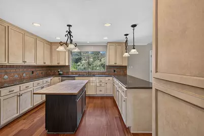 8145 Winding Way, Fair Oaks, CA 95628 - Photo 17