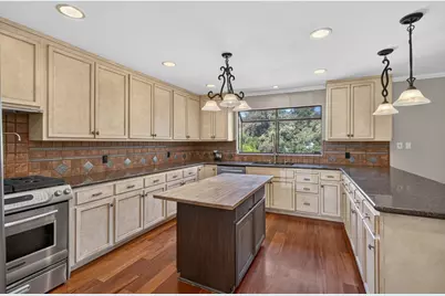 8145 Winding Way, Fair Oaks, CA 95628 - Photo 5
