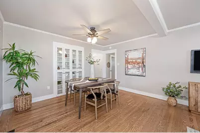 2225 36th Street, Sacramento, CA 95817 - Photo 13