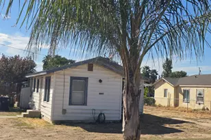 6805 California St, Winton, CA 95388 - Photo 3