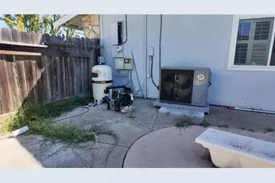 6903 Mesa Grande Court, Sacramento, CA 95828 - Photo 31