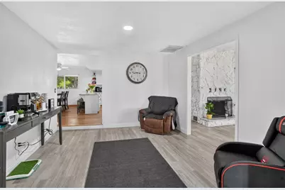 12301 E Jahant Road, Acampo, CA 95220 - Photo 15