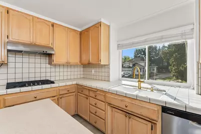 4346 Wendover Court, Fair Oaks, CA 95628 - Photo 31