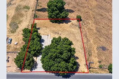 1615 N Coffee Street, Merced, CA 95341 - Photo 1