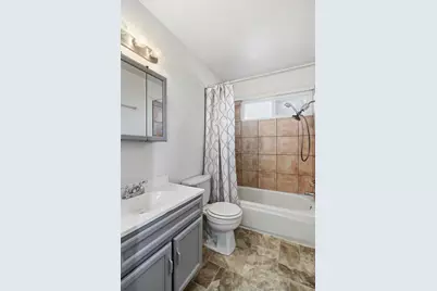 7646 La Mancha Way, Sacramento, CA 95823 - Photo 25