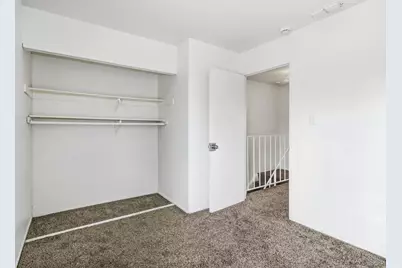 7646 La Mancha Way, Sacramento, CA 95823 - Photo 27