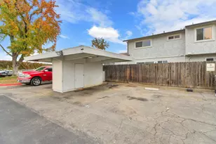 7646 La Mancha Way, Sacramento, CA 95823 - Photo 39