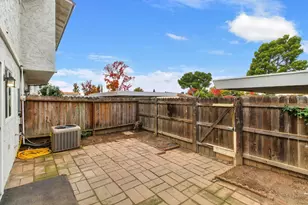 7646 La Mancha Way, Sacramento, CA 95823 - Photo 35