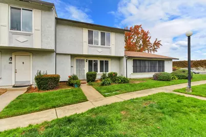 7646 La Mancha Way, Sacramento, CA 95823 - Photo 1