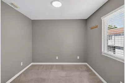 23 Omaha Court, Sacramento, CA 95823 - Photo 43