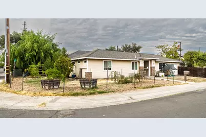 2303 Roanoke Avenue, Sacramento, CA 95838 - Photo 3