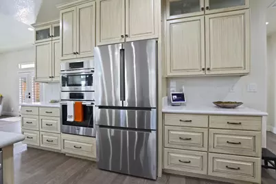 478 E Milgeo Avenue, Ripon, CA 95366 - Photo 15