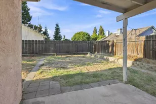 1724 Crusher Ave, Turlock, CA 95380 - Photo 45