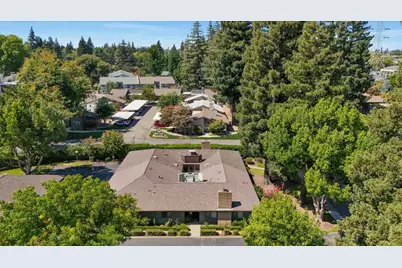 2472 American River Drive, Sacramento, CA 95825 - Photo 49
