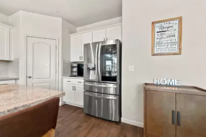 2072 Upper Bank Way, Roseville, CA 95747 - Photo 15