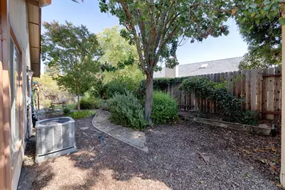 6020 Adobe Spring Way, Elk Grove, CA 95758 - Photo 33