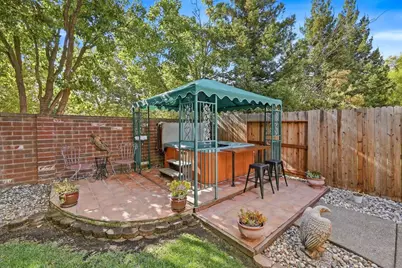 5622 Moonlight Way, Elk Grove, CA 95758 - Photo 49