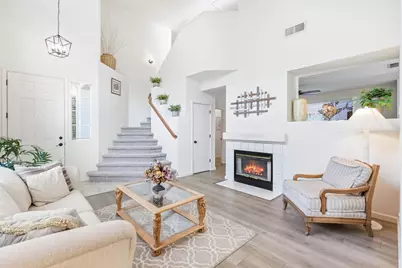 5622 Moonlight Way, Elk Grove, CA 95758 - Photo 7