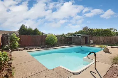 1700 Royal Crest Drive, Lodi, CA 95242 - Photo 3