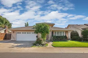 1700 Royal Crest Dr, Lodi, CA 95242 - Photo 5