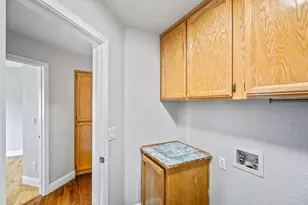 153 Sutcliffe Cir, Folsom, CA 95630 - Photo 19