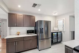 3424 Kentfield Dr, Sacramento, CA 95821 - Photo 11