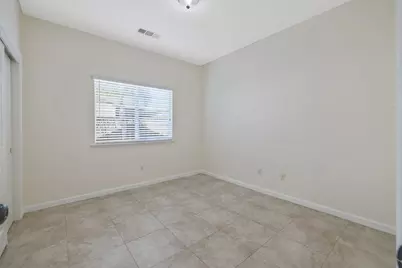 1678 Hawthorn Street, Lemoore, CA 93245 - Photo 29