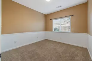 1678 Hawthorn St, Lemoore, CA 93245 - Photo 27
