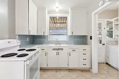 6220 1st Avenue, Sacramento, CA 95817 - Photo 11