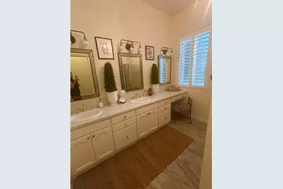 1824 E Stonebrook Lane, Clovis, CA 93611 - Photo 25