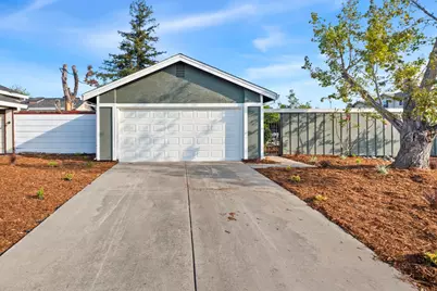 2 Hedgerow Court, Sacramento, CA 95823 - Photo 1