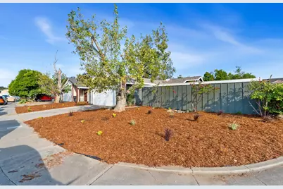 2 Hedgerow Court, Sacramento, CA 95823 - Photo 3