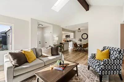 2 Hedgerow Court, Sacramento, CA 95823 - Photo 7