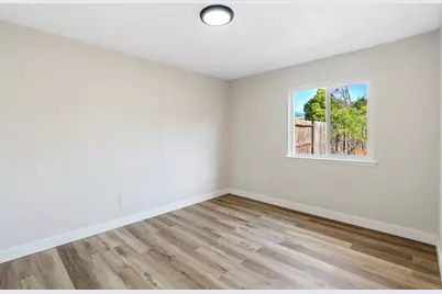 2 Hedgerow Court, Sacramento, CA 95823 - Photo 21