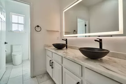 8621 Banton Circle, Elk Grove, CA 95624 - Photo 53
