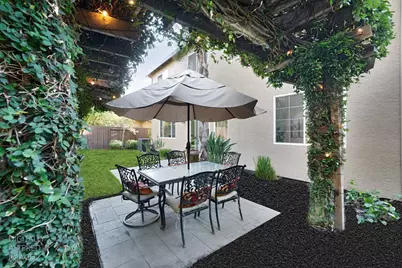 8621 Banton Circle, Elk Grove, CA 95624 - Photo 75