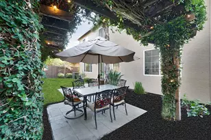 8621 Banton Cir, Elk Grove, CA 95624 - Photo 75