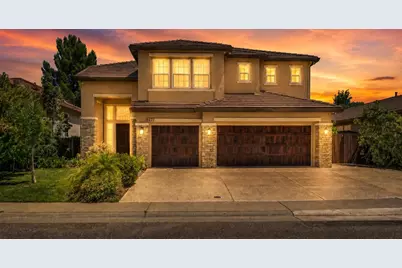 8621 Banton Circle, Elk Grove, CA 95624 - Photo 5