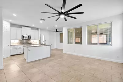 1079 San Jose Avenue, Madera, CA 93637 - Photo 13