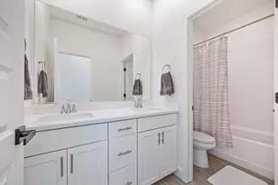 4121 Trinity Alps Wy, Roseville, CA 95747 - Photo 17