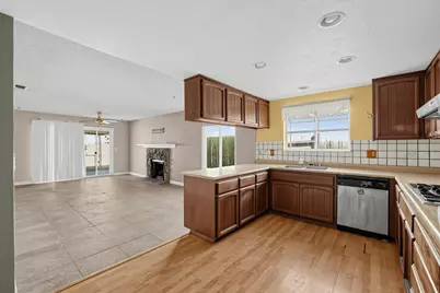 6601 Filaree Way, Sacramento, CA 95842 - Photo 17