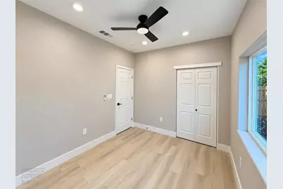 5861 Wallace Avenue, Sacramento, CA 95824 - Photo 17