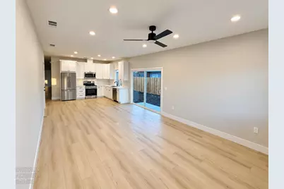 5861 Wallace Avenue, Sacramento, CA 95824 - Photo 3