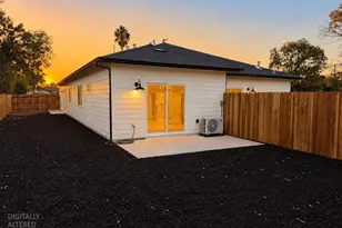 5861 Wallace Ave, Sacramento, CA 95824 - Photo 11